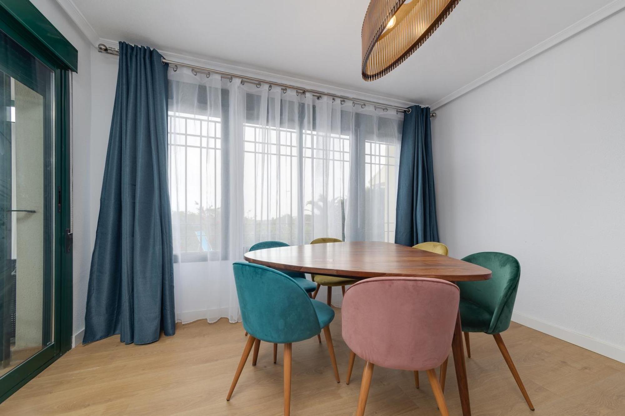 Вилла Super Cosy House Next To The Golf Ориуэла Экстерьер фото